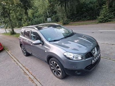 Nissan Qashqai +2