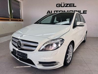 Gebraucht Mercedes B220 170 PS (125 kW) 2013 Silber Van / Kleinbus