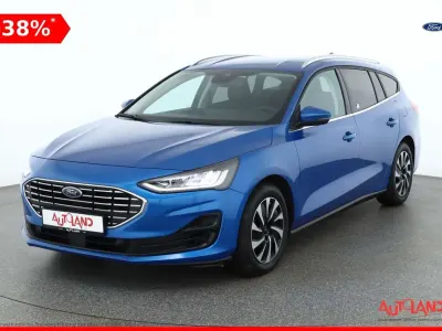 Gebraucht Ford Focus Titanium X 125 PS (91 kW) 2025 Desertislandbluemet. Kombi