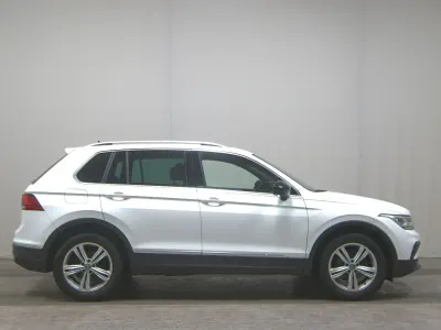 Używany VW Tiguan Move 150 KM (110 kW) 2023 Biały SUV