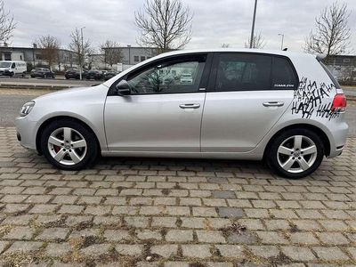 Gebraucht VW Golf VII Match 140 PS (102 kW) 2012 Silber Limousine