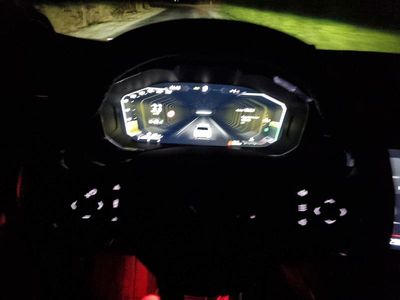 Schwarz Gebraucht 2022 Lynk & Co 01 SUV | 21.000 € (Fairer Preis)