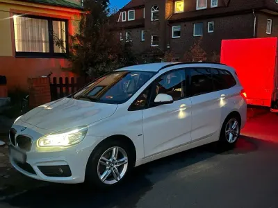 Gebraucht BMW 218 Gran Tourer 150 PS (110 kW) 2016 Weiß Van / Kleinbus