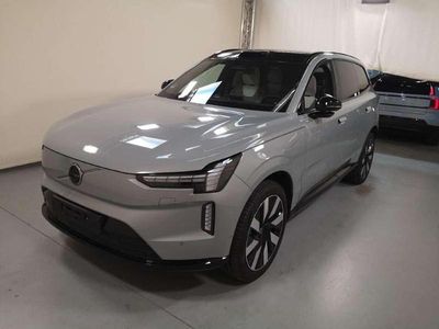 Volvo EX90