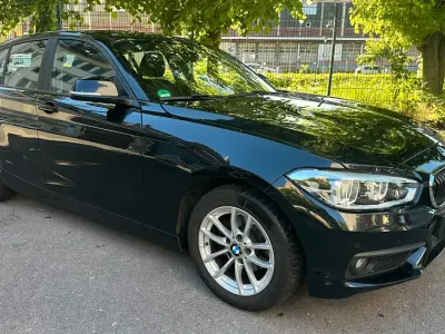 Gebraucht BMW 116 116 PS (85 kW) 2016 Schwarz Kleinwagen