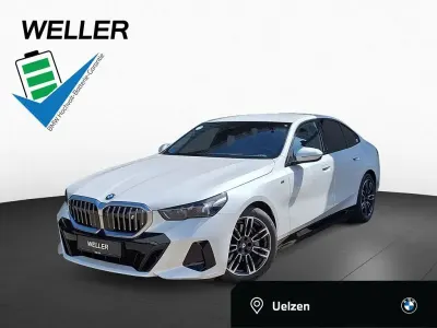Gebraucht BMW i5 M Sport 250 kW (340 PS) 2025 Weiß Limousine