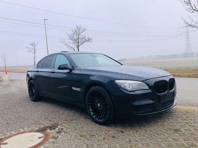 Gebraucht BMW 730 M Sport 245 PS (180 kW) 2010 Schwarz Limousine