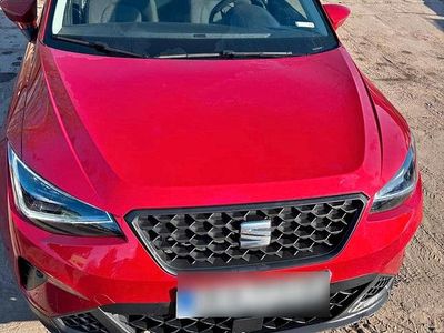 Usata Seat Arona 100 CV (73 kW) 2018 Rosso SUV