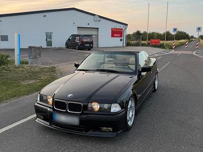 Gebraucht BMW 328 Cabriolet M Sport 193 PS (141 kW) 1996 Schwarz Cabrio