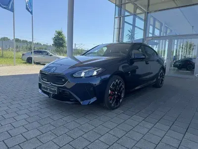 Neu BMW M235 Sport Line 300 PS (220 kW) 2026 Blau Coupé