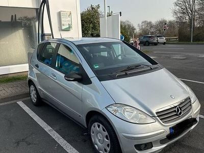 Usata Mercedes A150 70 CV (51 kW) 2007 Argento Utilitaria