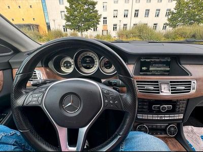 Gebraucht Mercedes CLS350 265 PS (194 kW) 2014 Grau Kombi