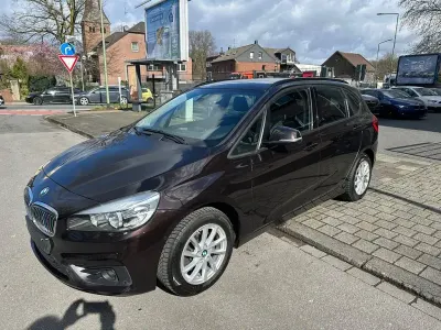 Gebraucht BMW 216 Active Tourer Advantage 116 PS (85 kW) 2015 Braun Van / Kleinbus