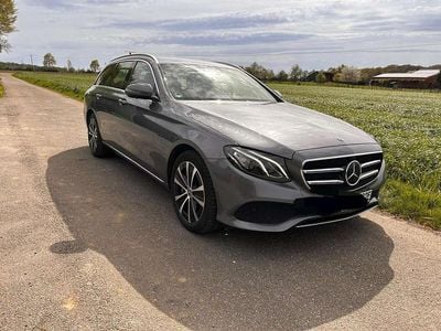 Usata Mercedes E300 Avantgarde 194 CV (142 kW) 2019 Grigio Station wagon