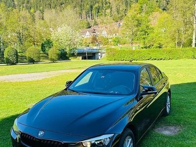Usata BMW 316 116 CV (85 kW) 2012 Nero Berlina