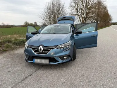 Gebraucht Renault Mégane GrandTour Intens 132 PS (97 kW) 2017 Kombi