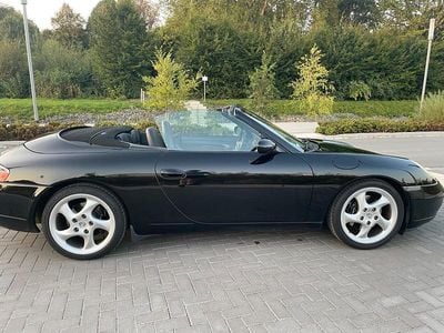 Porsche 911 Carrera Cabriolet