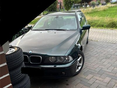 BMW 525