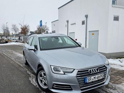 Silber Gebraucht 2018 Audi A4 Sport Kombi | 14.850 € (Superpreis)
