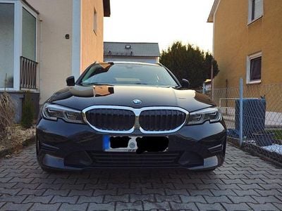 Gebraucht BMW 318 Luxury Line 150 PS (110 kW) 2021 Schwarz Kombi