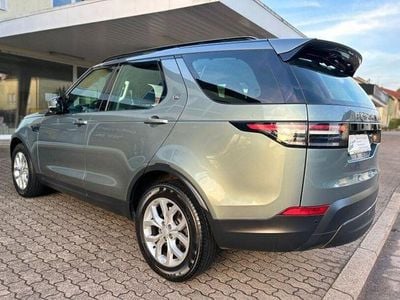 Land Rover Discovery 5