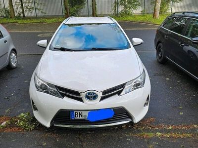 gebraucht Toyota Auris Hybrid Life 1,8-I-VVT-i Life