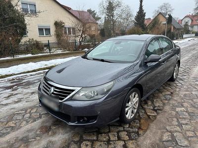 Grau Gebraucht 2012 Renault Latitude Limousine | 2.250 €