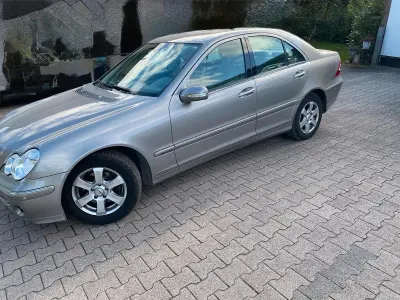 Gebraucht Mercedes C180 153 PS (112 kW) 2006 Limousine