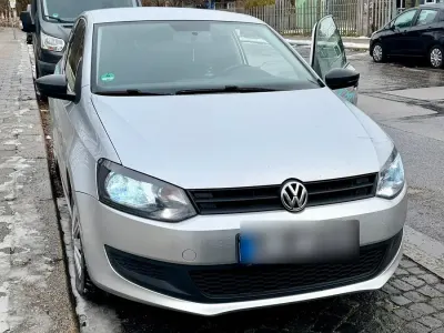 Gebraucht VW Polo 75 PS (55 kW) 2012 Silber Kleinwagen