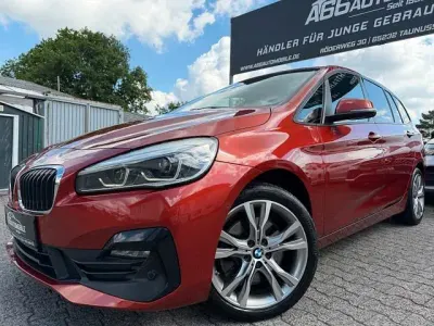 Gebraucht BMW 220 Gran Tourer M Sport 190 PS (139 kW) 2022 Orange Van / Kleinbus