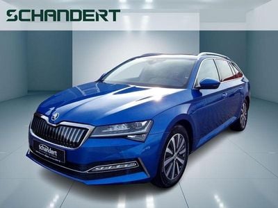 Gebraucht Skoda Superb Style 218 PS (160 kW) 2022 Raceblau metallic Kombi