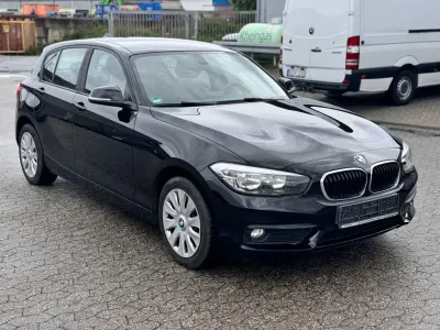Gebraucht BMW 116 Sport Line 116 PS (85 kW) 2015 Schwarz Kleinwagen