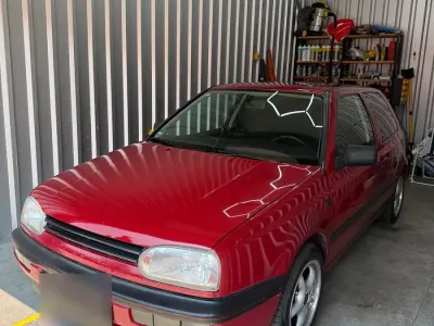 Gebraucht VW Golf III 75 PS (55 kW) 1995 Rot Kleinwagen