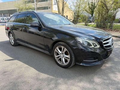 Gebraucht Mercedes E250 204 PS (150 kW) 2015 Obsidianschwarz Kombi