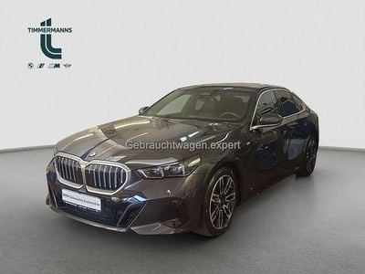 Usata BMW 520 M Sport 197 CV (144 kW) 2024 Grigio Berlina