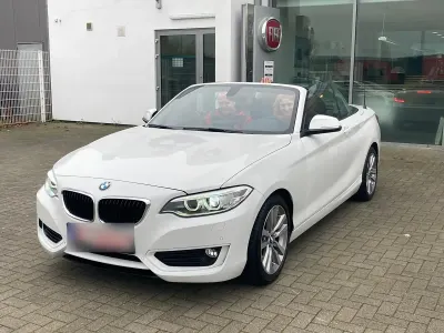 Gebraucht BMW 218 Sport Line 150 PS (110 kW) 2018 Weiß Cabrio