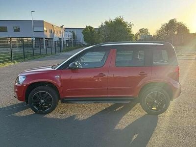 Second-hand Skoda Yeti Monte Carlo 140 CP (102 kW) 2015 Roșu SUV
