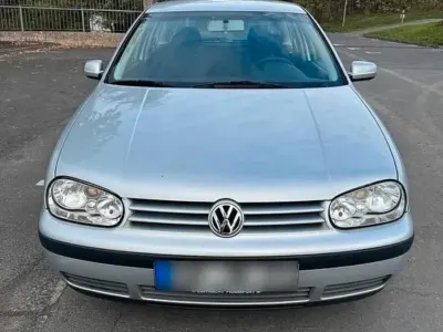 Gebraucht VW Golf IV 100 PS (73 kW) 2002 Grau Kleinwagen