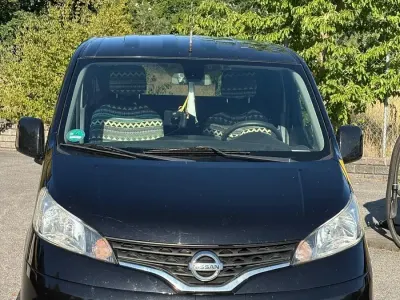 Gebraucht Nissan Evalia 110 PS (80 kW) 2018 Schwarz Van / Kleinbus