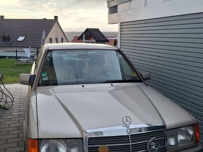 gebraucht Mercedes 190 2.0 mit H-Zulassung