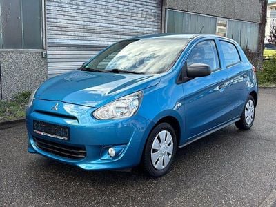 Gebraucht Mitsubishi Space Star Classic Collection 71 PS (52 kW) 2015 Blau Limousine