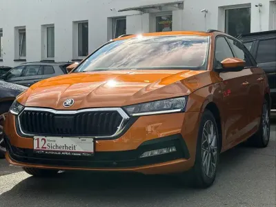 Gebraucht Skoda Octavia Tour 150 PS (110 kW) 2022 Orange Kombi