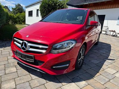 Mercedes B200