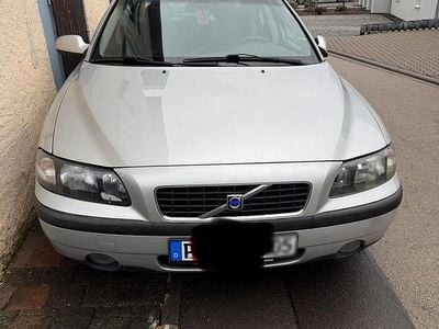 Gebraucht Volvo S60 140 PS (102 kW) 2002 Silber Limousine