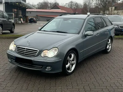 Gebraucht Mercedes C230 Avantgarde 204 PS (150 kW) 2006 Grau Kombi