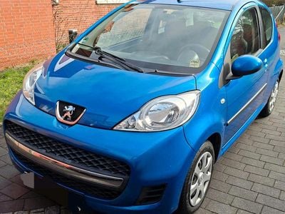 Gebraucht Peugeot 107 69 PS (50 kW) 2009 Blau Kleinwagen