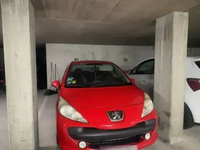 Gebraucht Peugeot 207 2008 Rot Kleinwagen