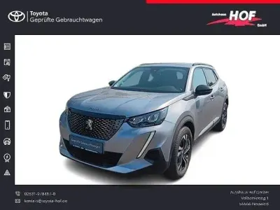 Gebraucht Peugeot 2008 Allure 131 PS (96 kW) 2022 Silber SUV