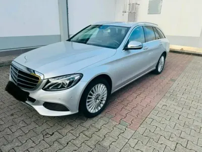 Gebraucht Mercedes C180 Exclusive 156 PS (114 kW) 2017 Grau Kombi