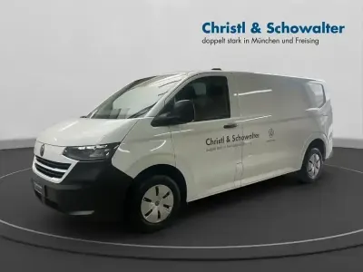 Gebraucht VW T7 150 PS (110 kW) 2025 Clear white Van